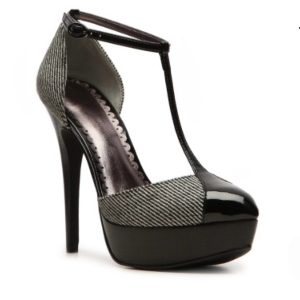 Elegant Black and Gray Women's Heels